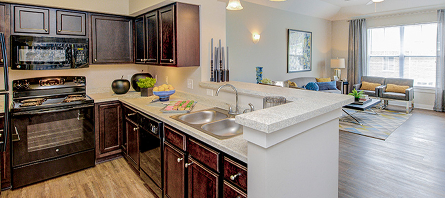 Interior shot of kitchen at Highpointe on Meridian
